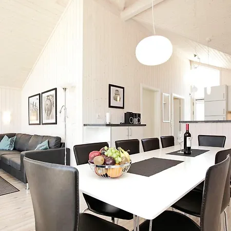 Hearth And Sauna Retreat In *