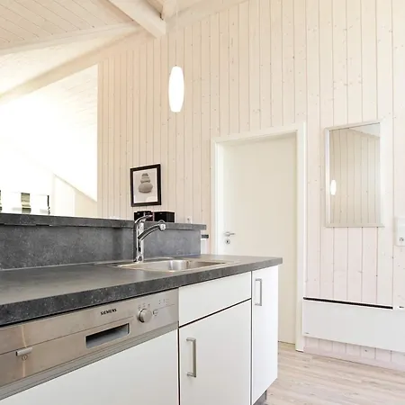 Hearth And Sauna Retreat In بيت للعطل Großenbrode