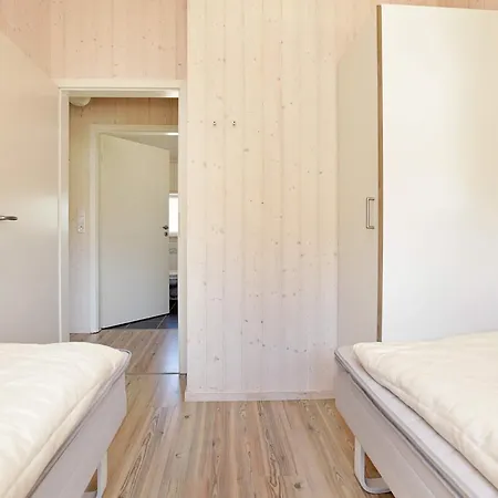 Hearth And Sauna Retreat In 別荘