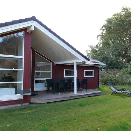بيت للعطل Hearth And Sauna Retreat In